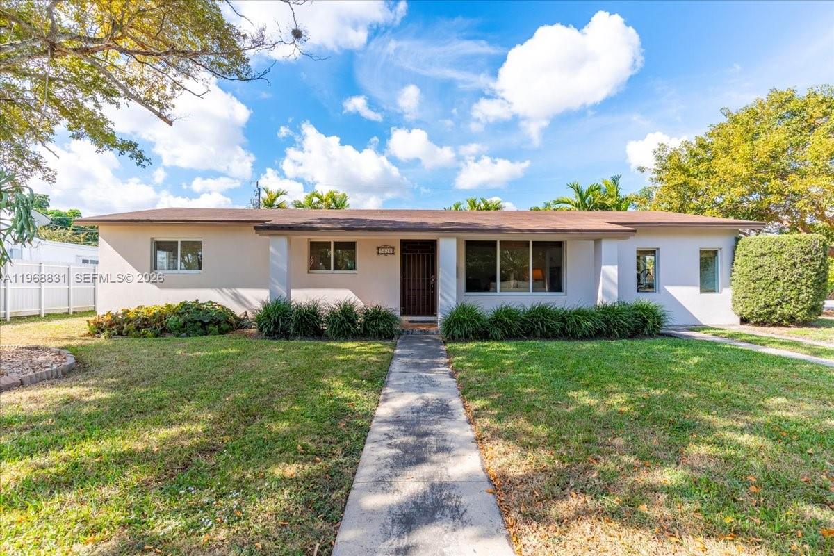 5820 SW 108th Pl, Miami FL 33173