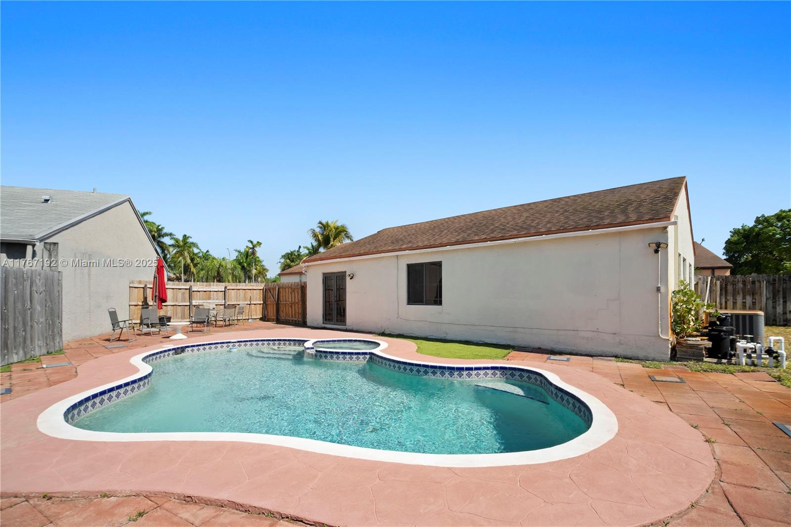 2431 SW 87th Ave, Miramar FL 33025
