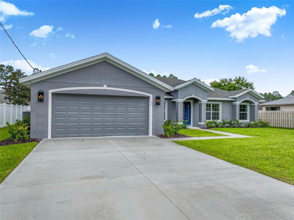 11 RIVERDALE LANE