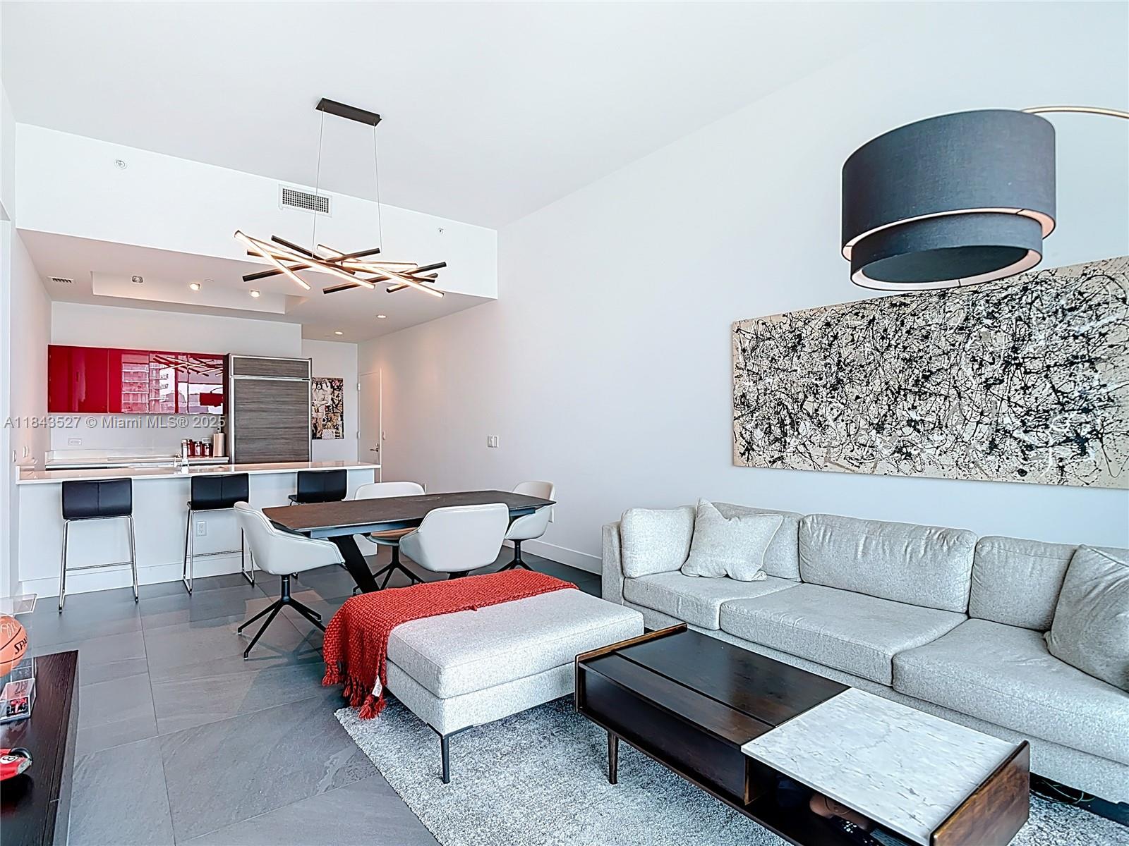 1100 S Miami Ave # 4204, Miami FL 33130