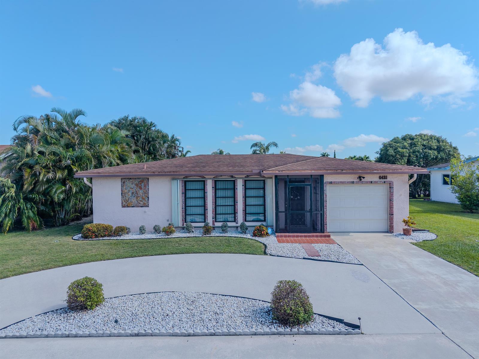 6431 Hitchin Post Way, Delray Beach FL 33484