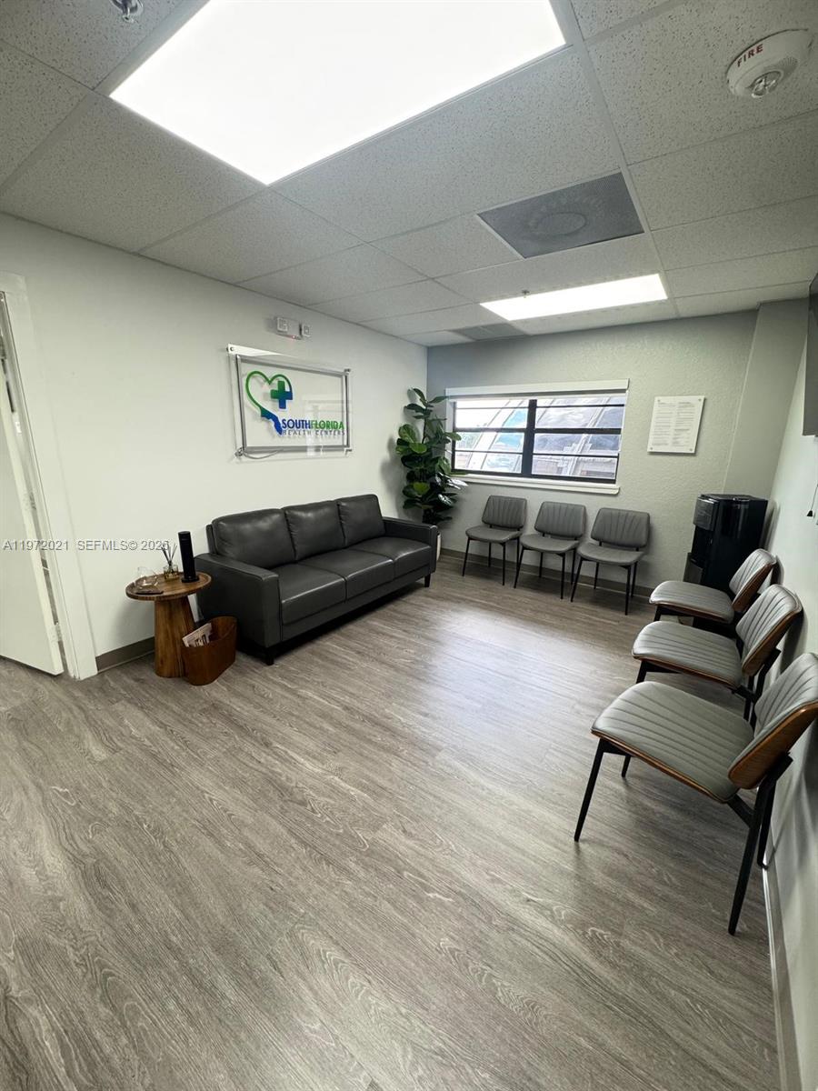 7100 W 20th Ave, Hialeah FL 33016