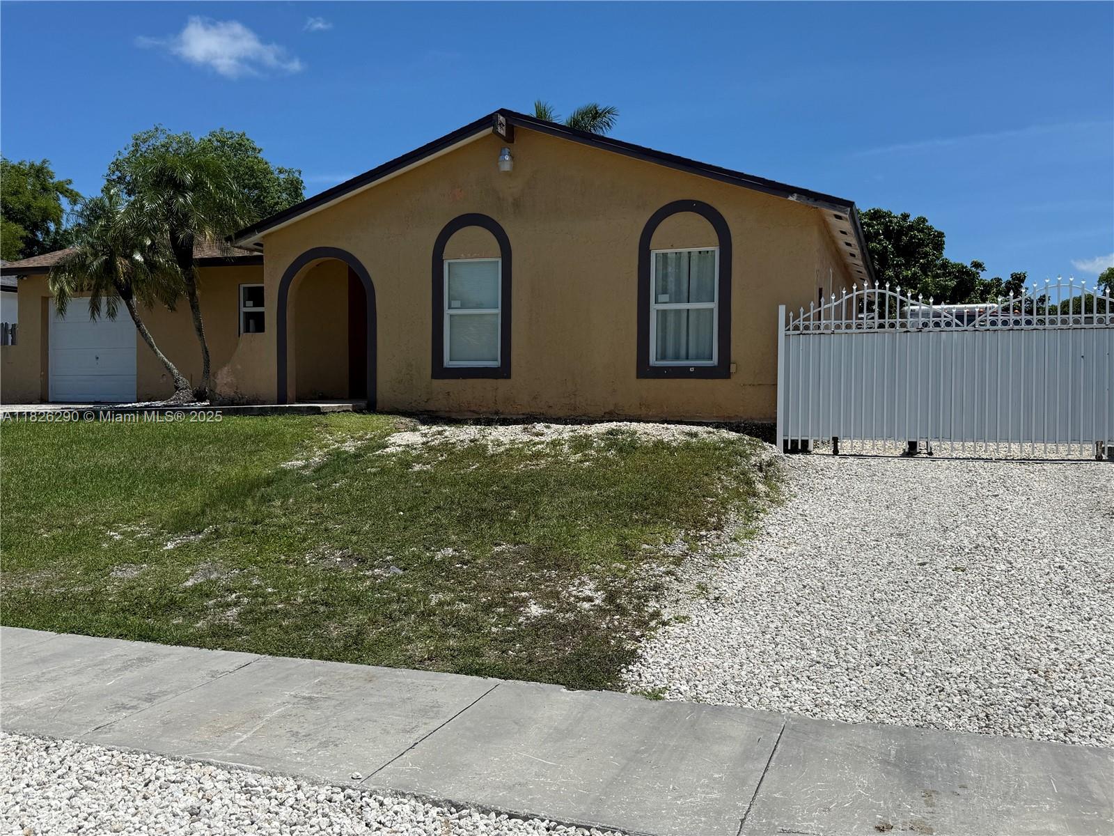 12264 SW 263rd Ter, Homestead FL 33032