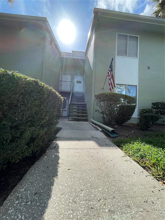 586 BAHIA CIRCLE UNIT B, OCALA, FL — photo 2 of 20