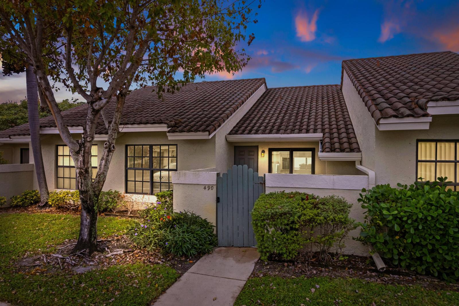 490 Hardwood Place, Boca Raton FL 33431