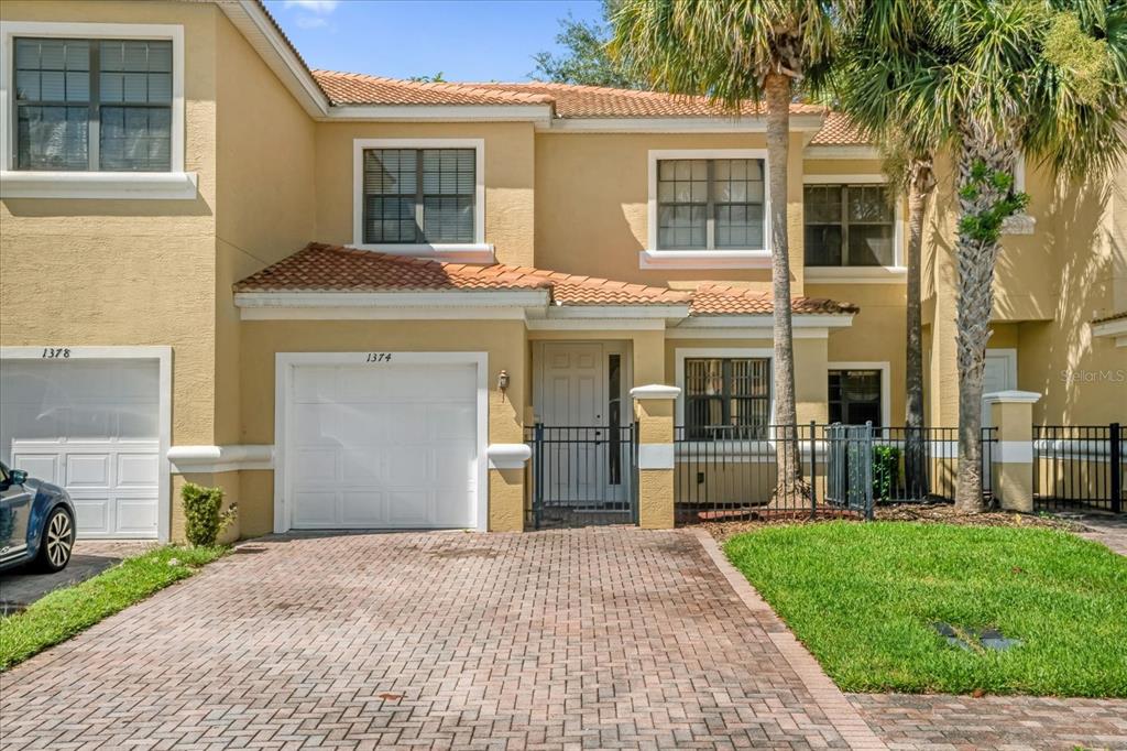 1374 PACIFIC ROAD