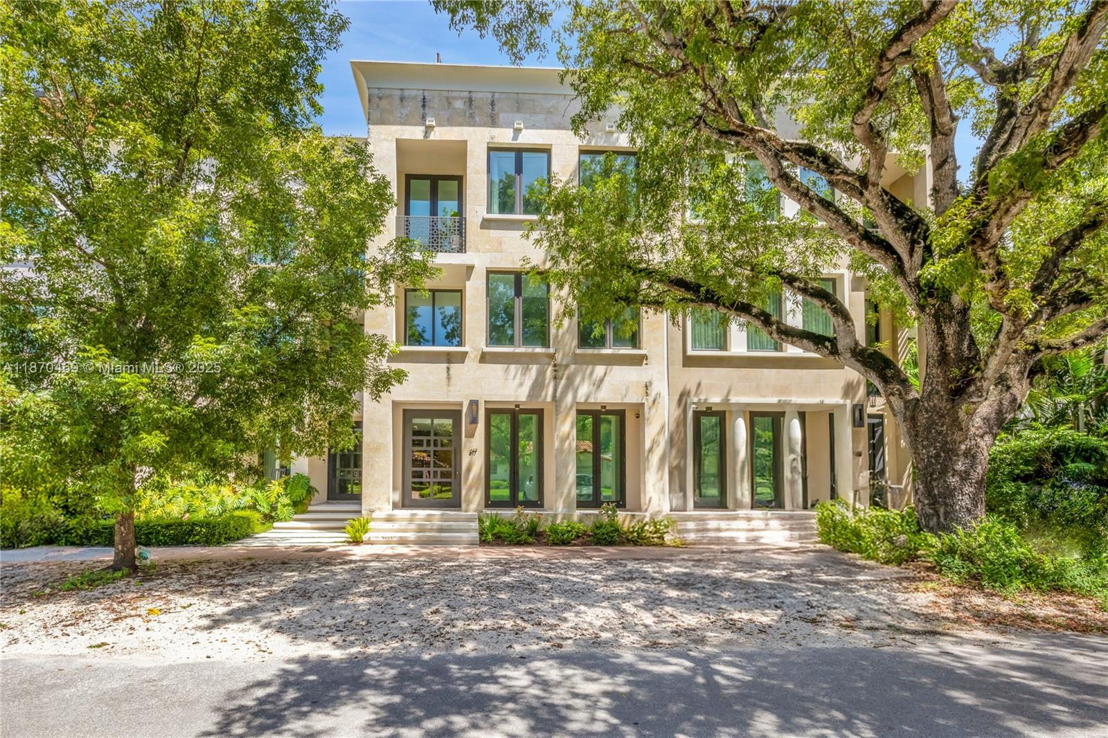617 Almeria Ave, Coral Gables FL 33134