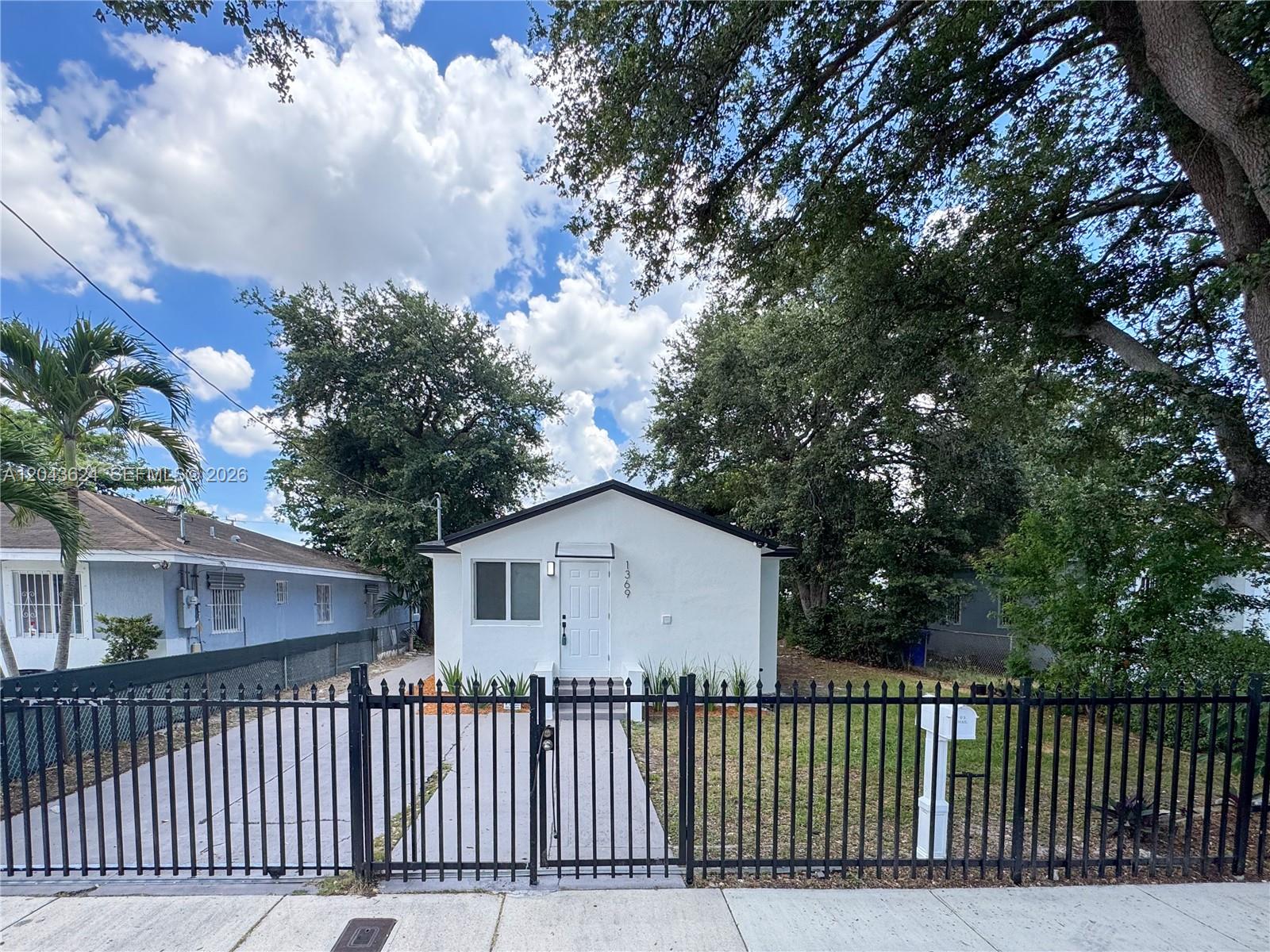 1369 NW 68th Ter, Miami FL 33147
