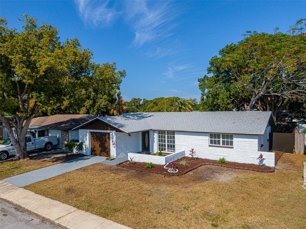 6903 TIERRA LINDA STREET