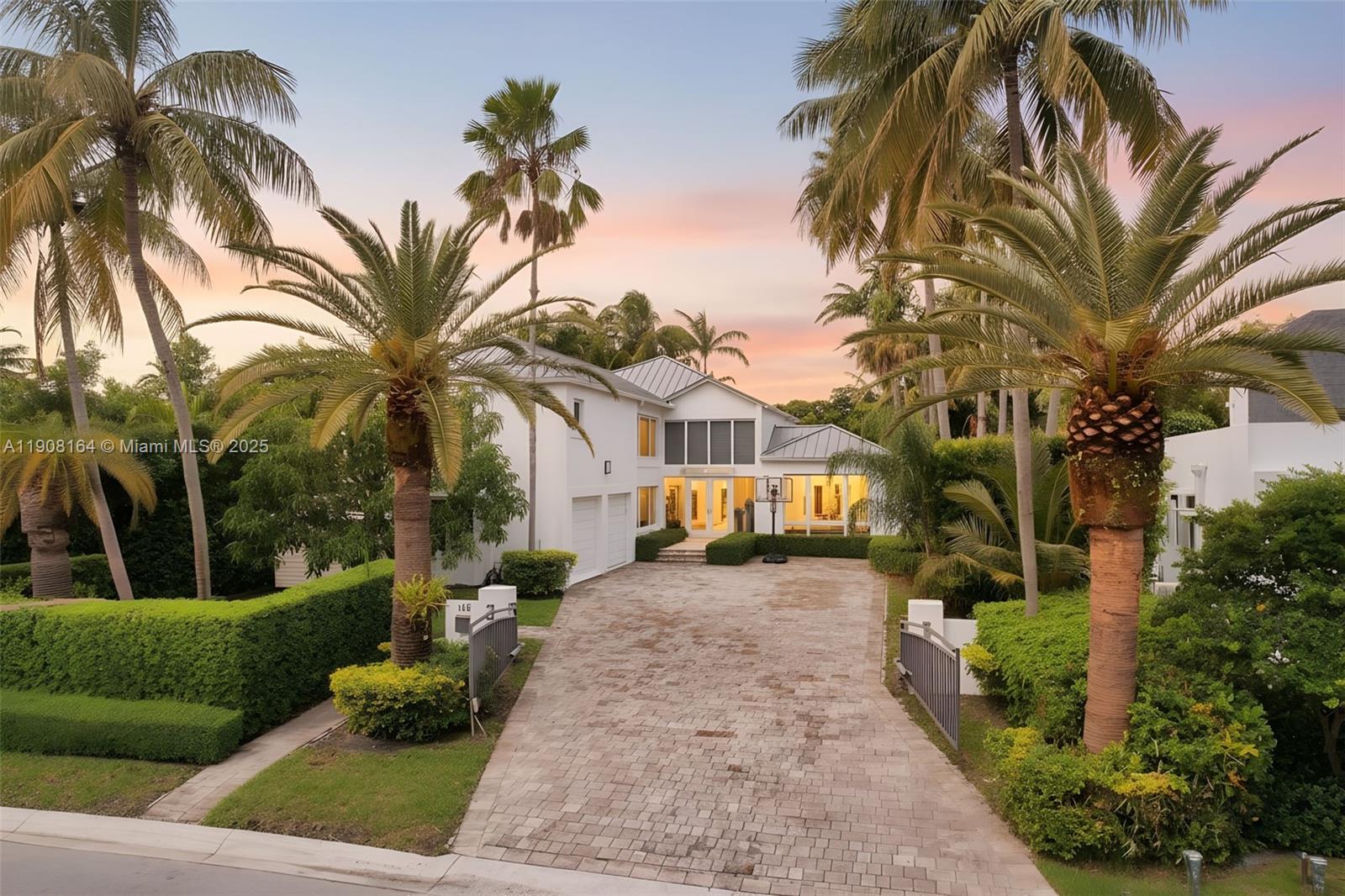 145 Biscay Dr, Bal Harbour FL 33154