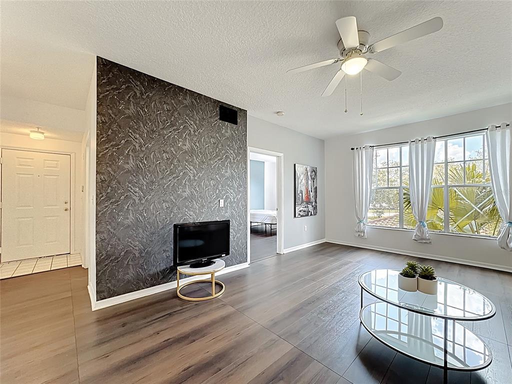 5548 METROWEST BOULEVARD UNIT 209, ORLANDO, FL — photo 5 of 30
