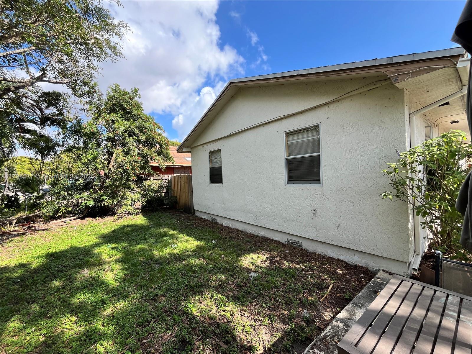 800 NW 6th Ave, Pompano Beach FL 33060