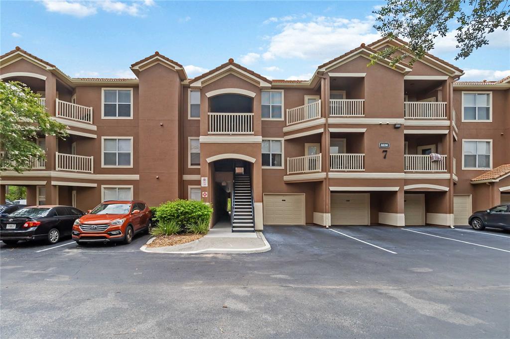 8836 VILLA VIEW CIRCLE UNIT 303