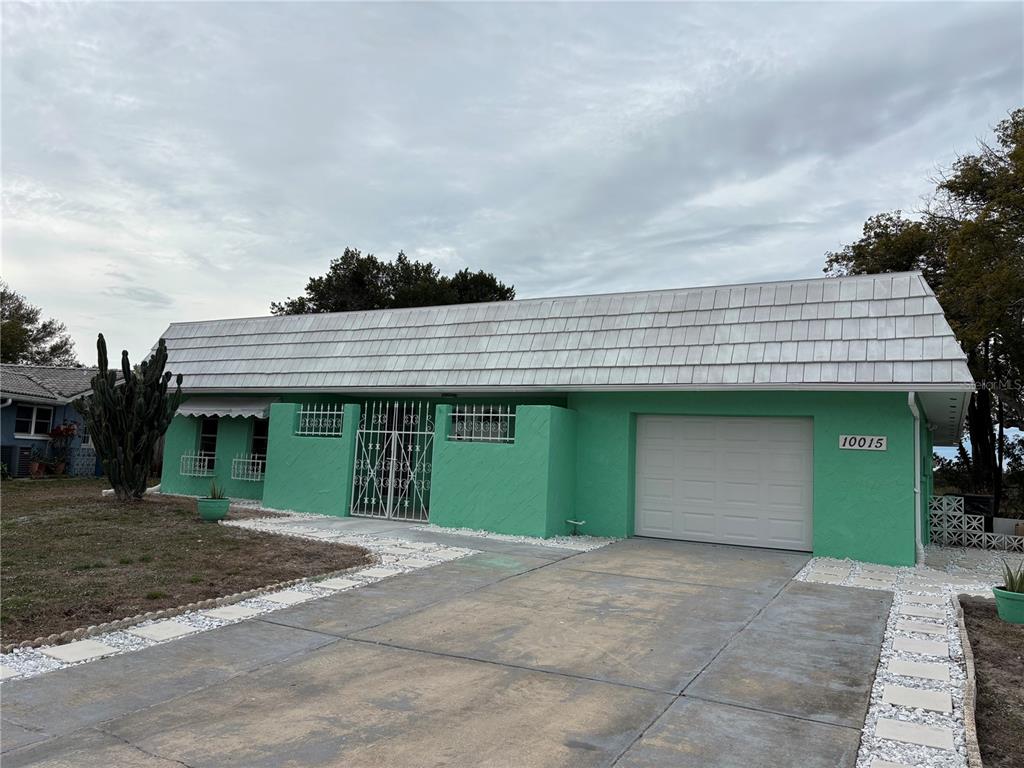 10015 SALIX LANE