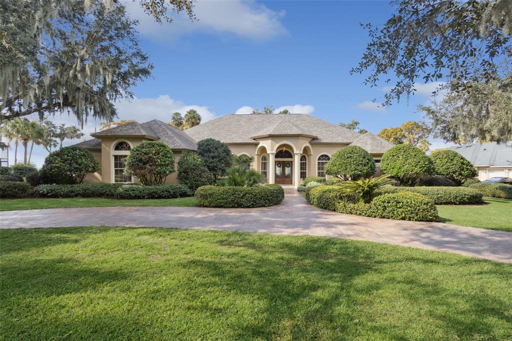 1640 PENINSULA DRIVE