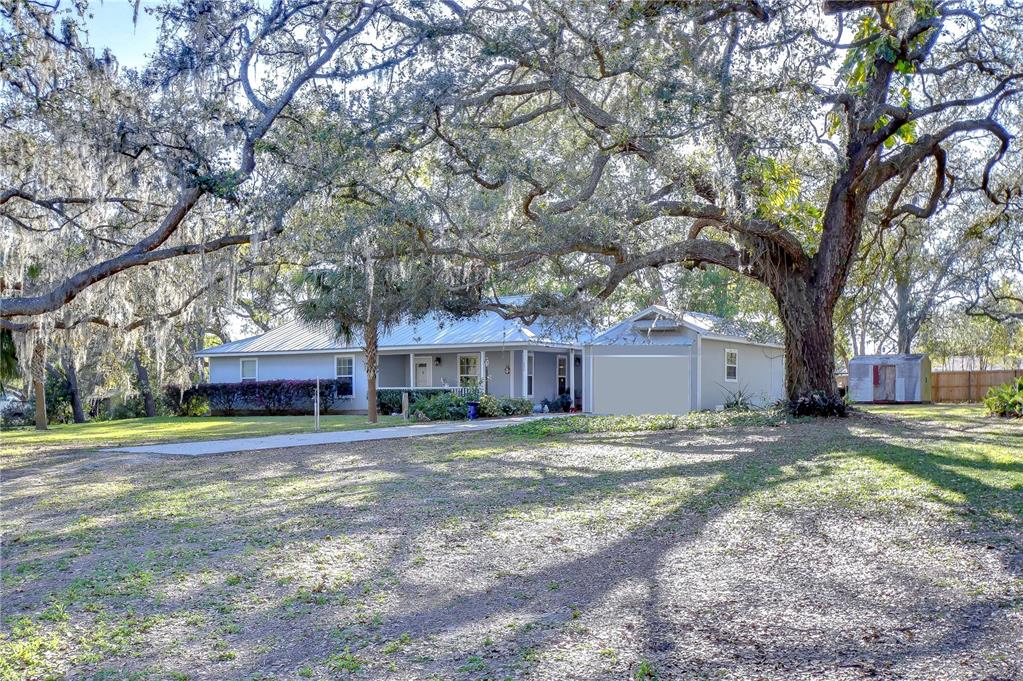 8249 CINDY DRIVE
