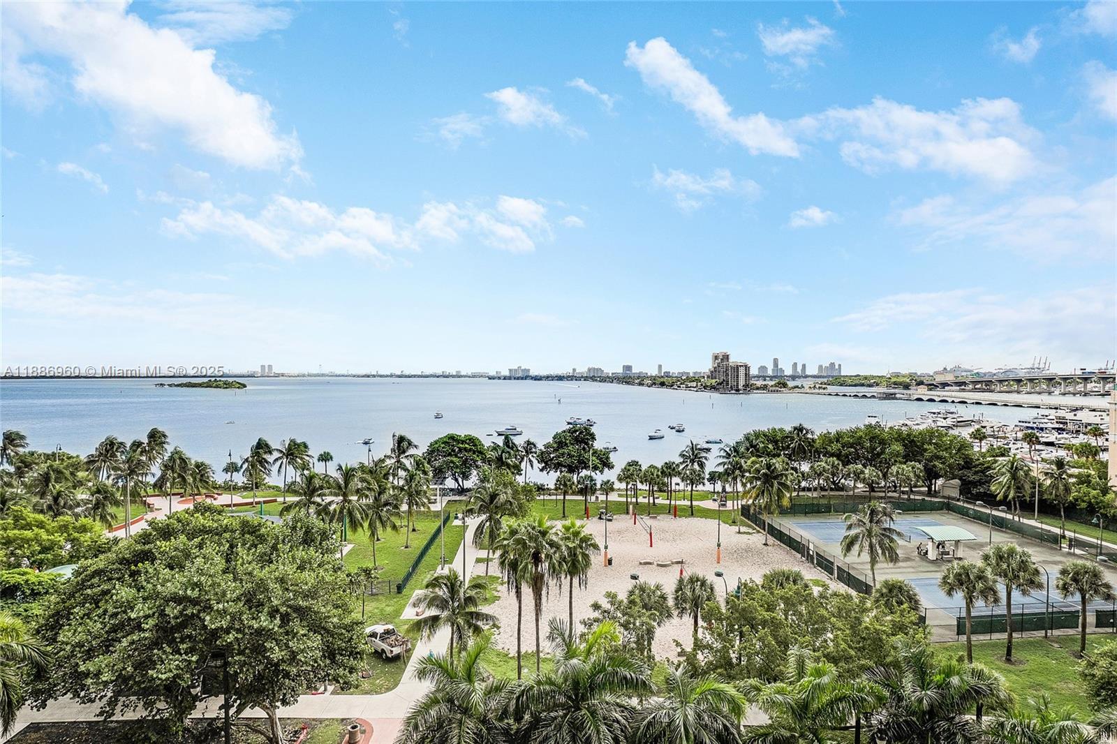 488 NE 18th St # 704, Miami FL 33132