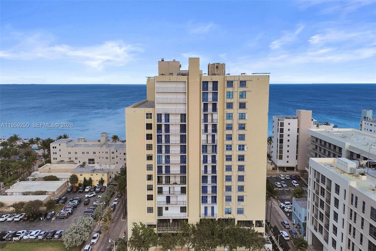 322 Buchanan St # 506, Hollywood FL 33019