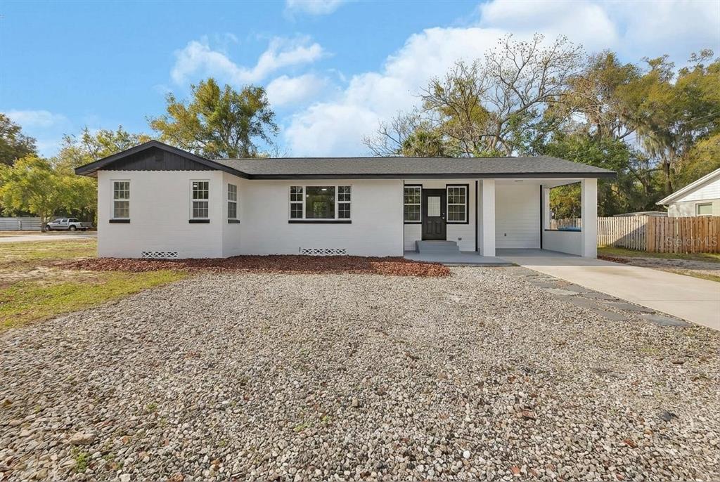 218 LUCERNE DRIVE