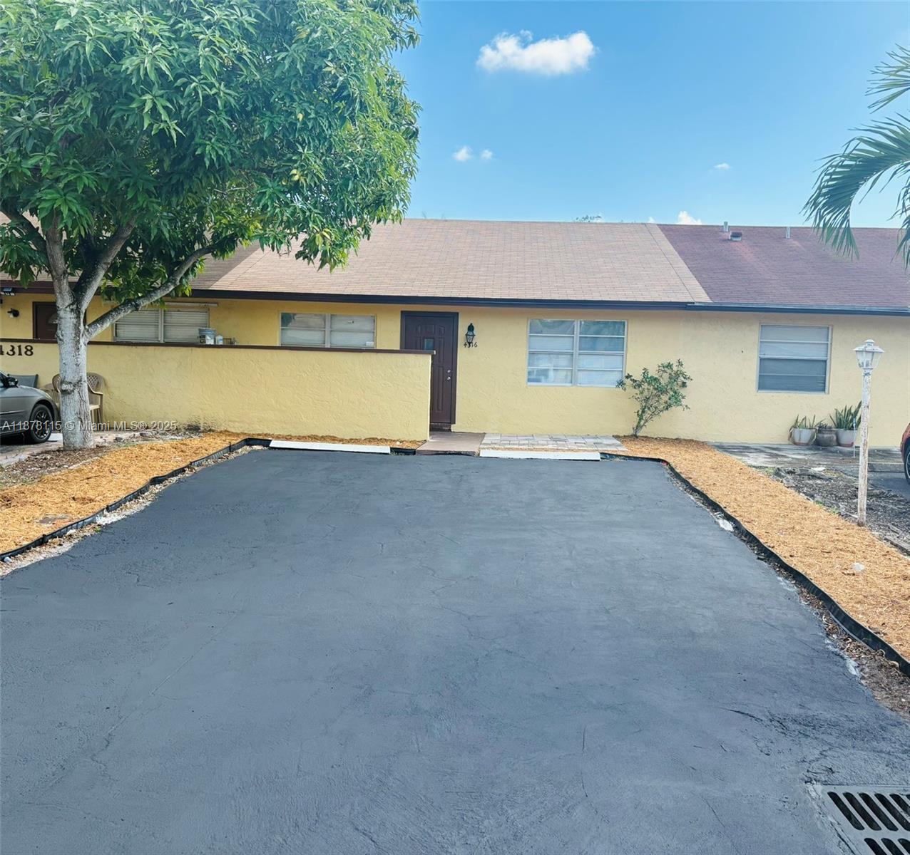 4316 NW 6th Ave, Deerfield Beach FL 33064