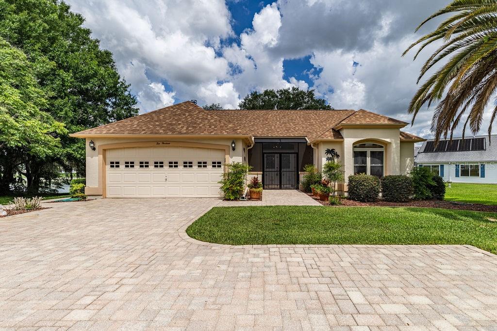 1013 LA MESA LANE