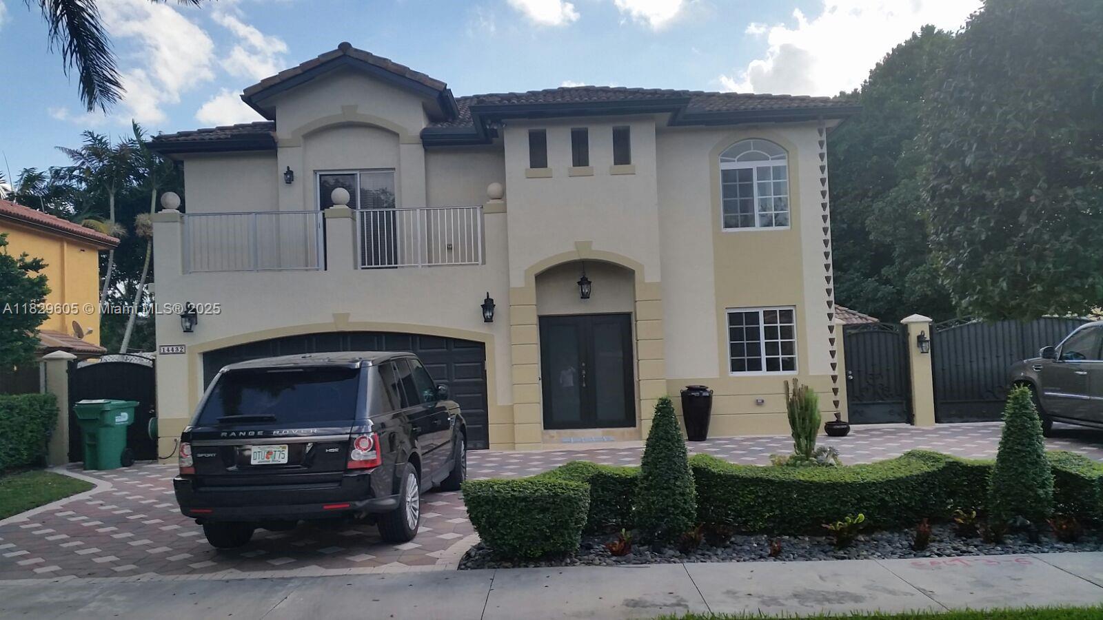 14432 SW 38th Ln, Miami FL 33175