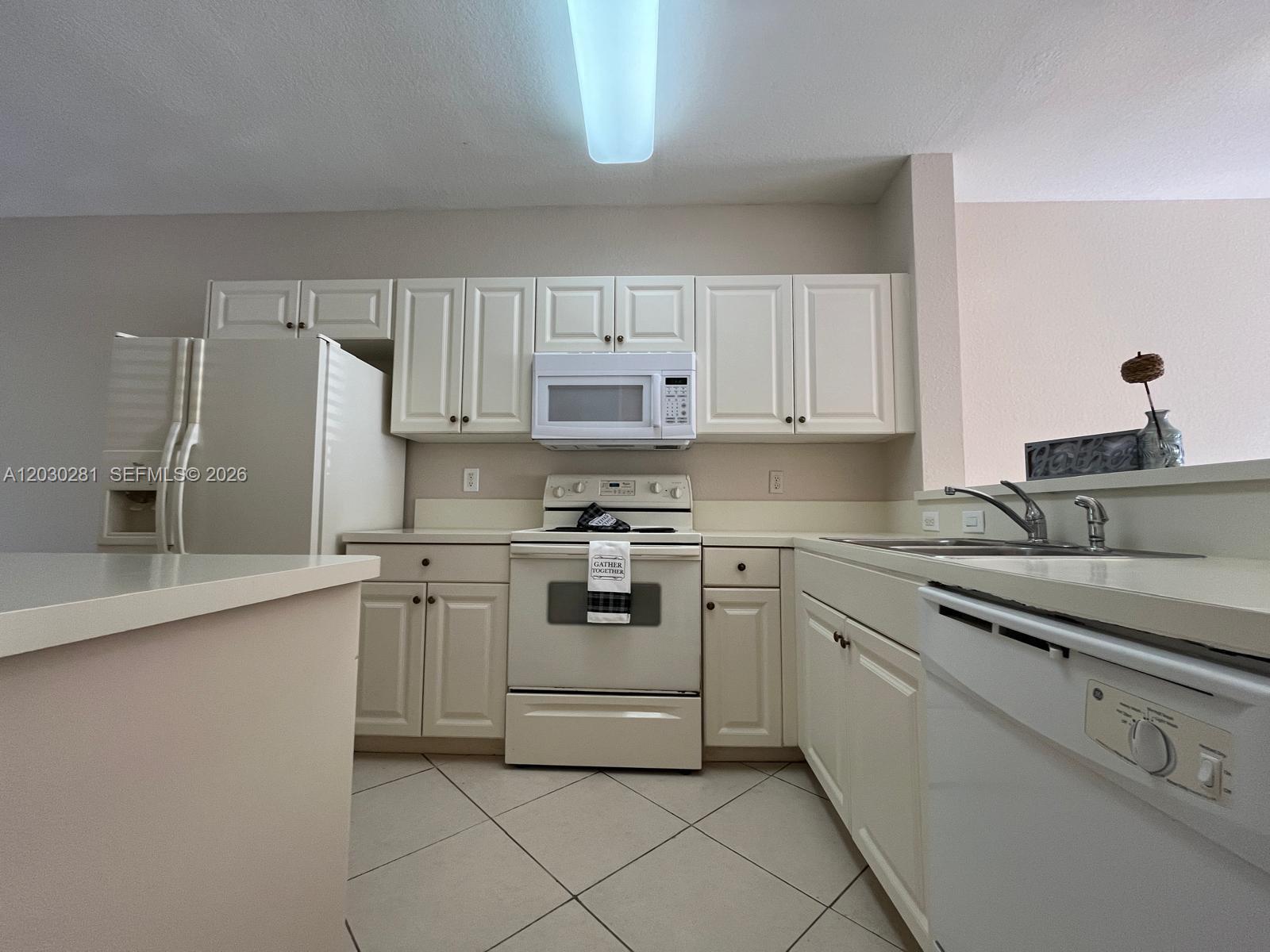 1932 Alamanda Way # 1932, Riviera Beach FL 33404