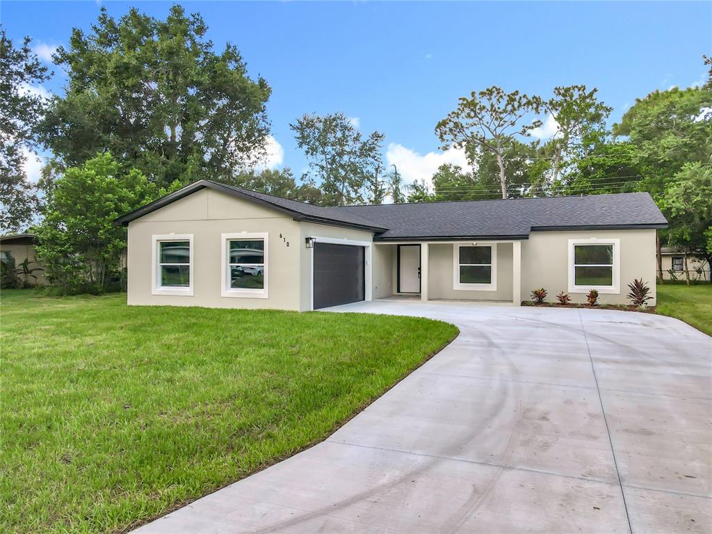 610 CAMELLIA COURT