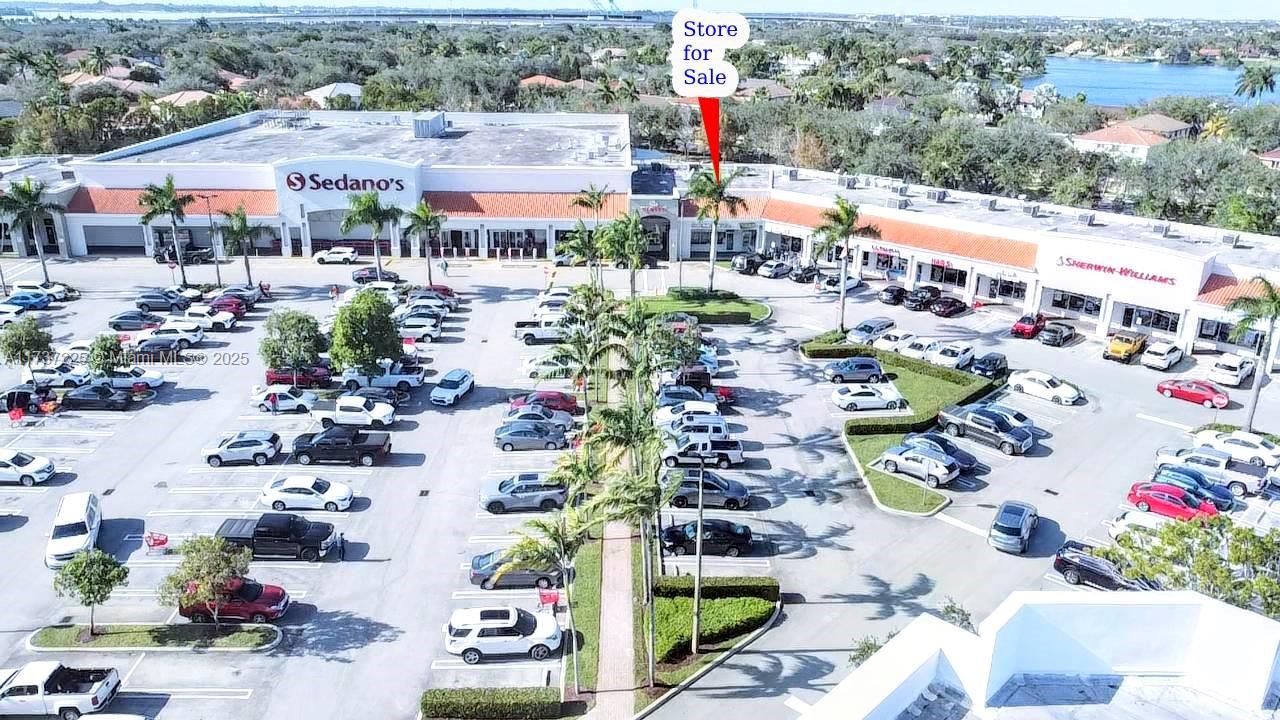 Location of the store — HIALEAH, FL
