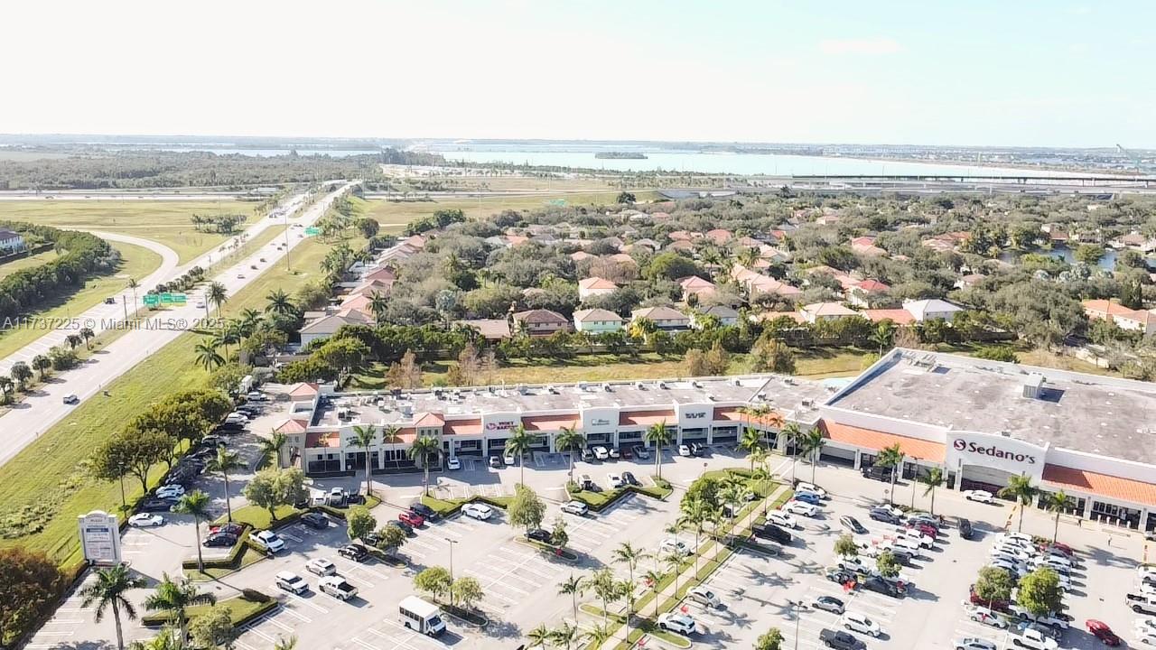 Aerial view of the neighborhood near the Plaza — HIALEAH, FL
