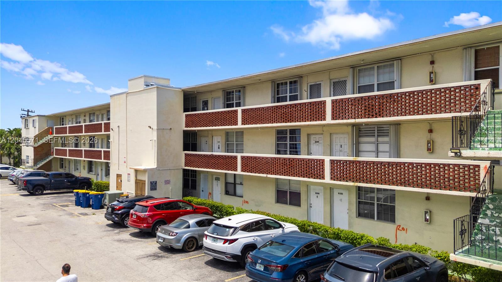 1790 79th St Cswy # B303, North Bay Village FL 33141