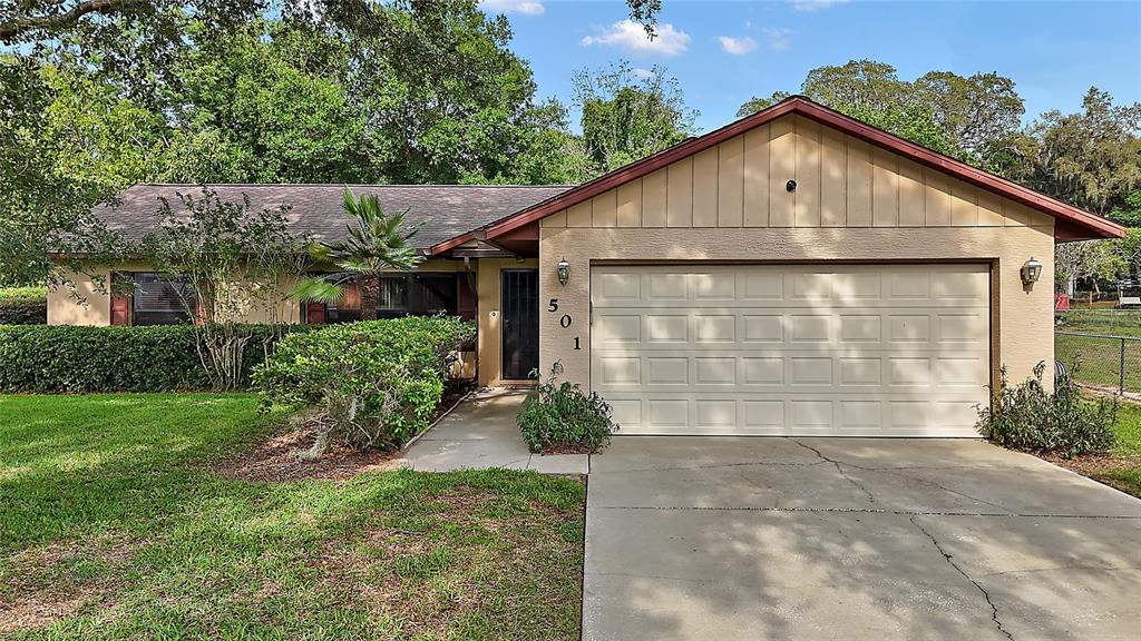 501 CHERRY TREE STREET