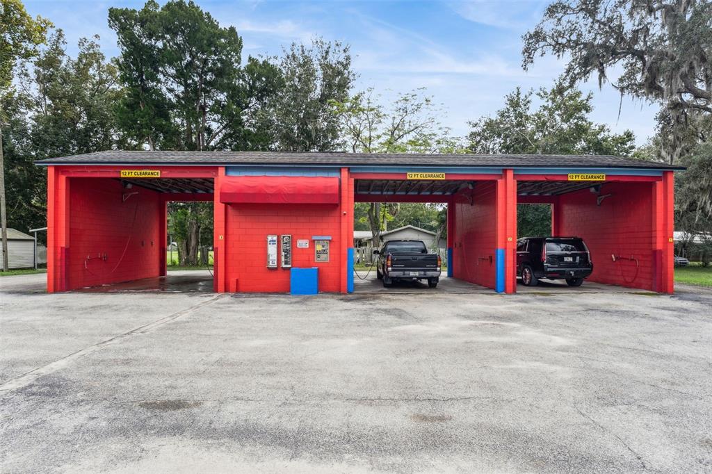 21944 STATE ROAD 40
