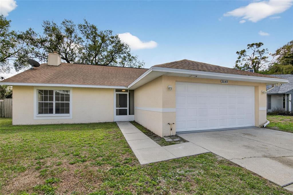 2043 SHADOW PINE DRIVE