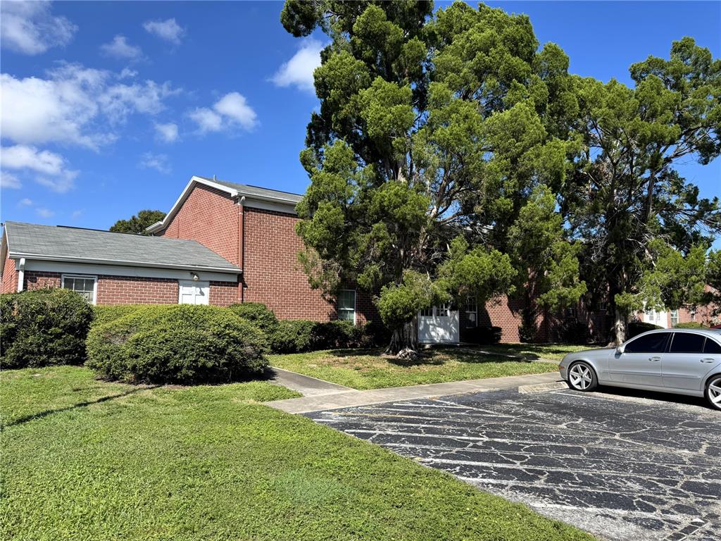 8520 9TH WAY N UNIT B