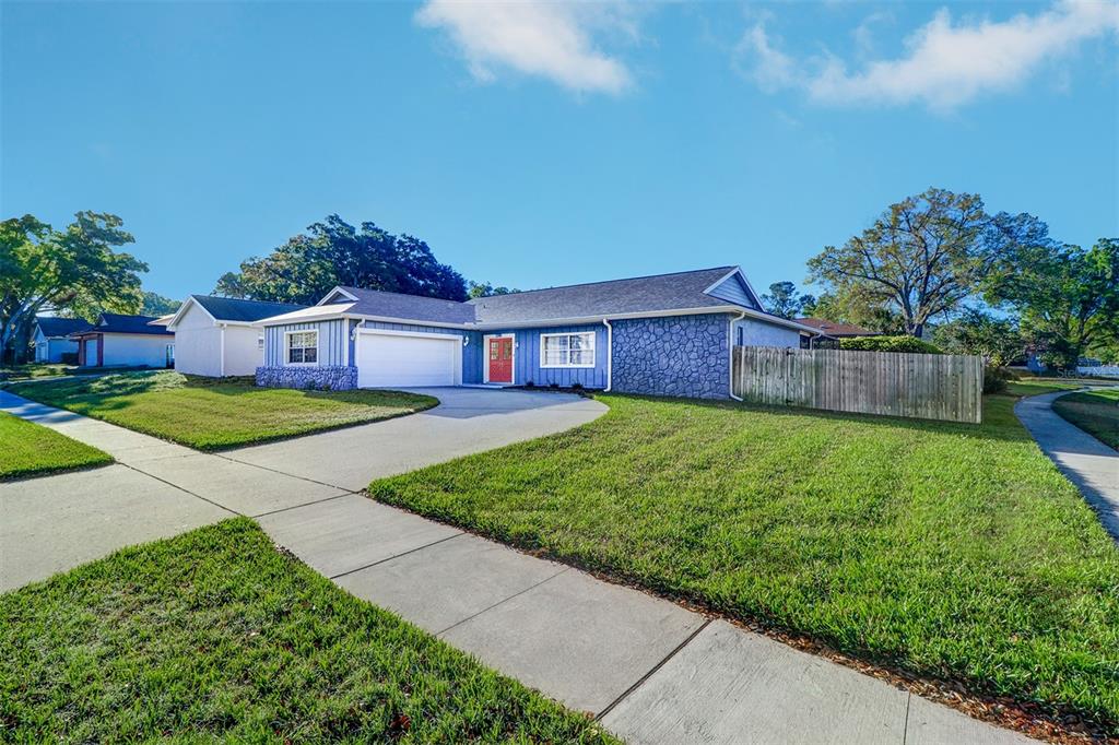 2200 CITRUS VALLEY CIRCLE