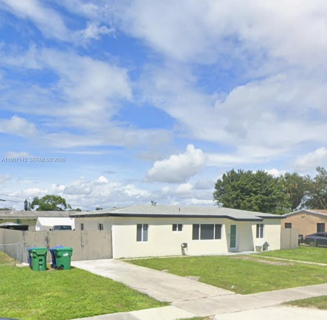 2845 NW 164th Ter, Miami Gardens FL 33054