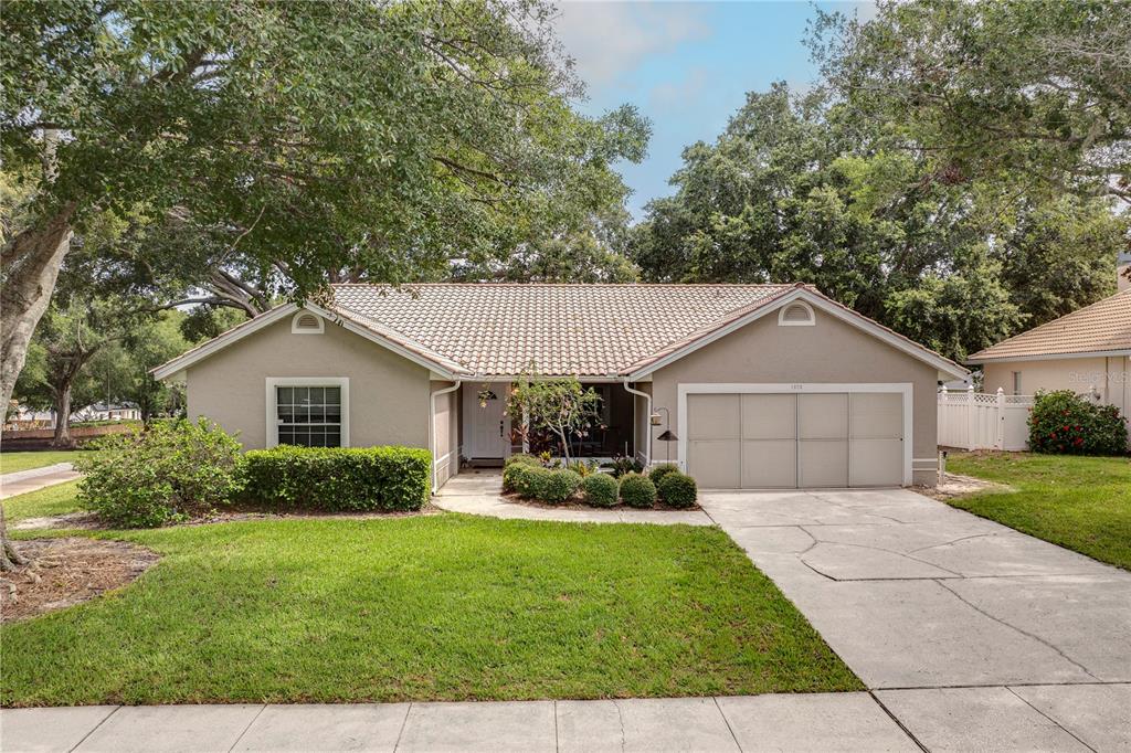 1073 SADIE LANE