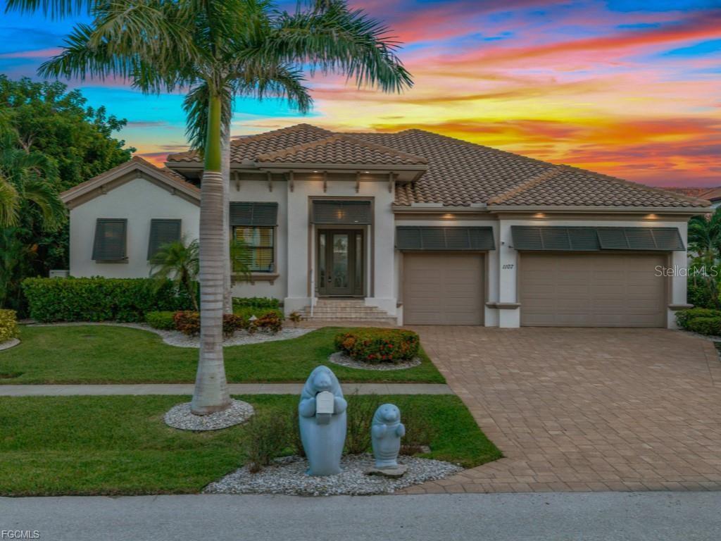 1107 BREAKWATER COURT