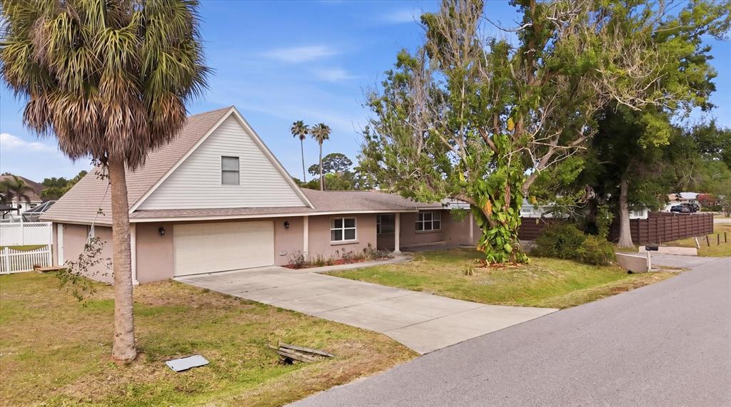 6014 BORDER LANE