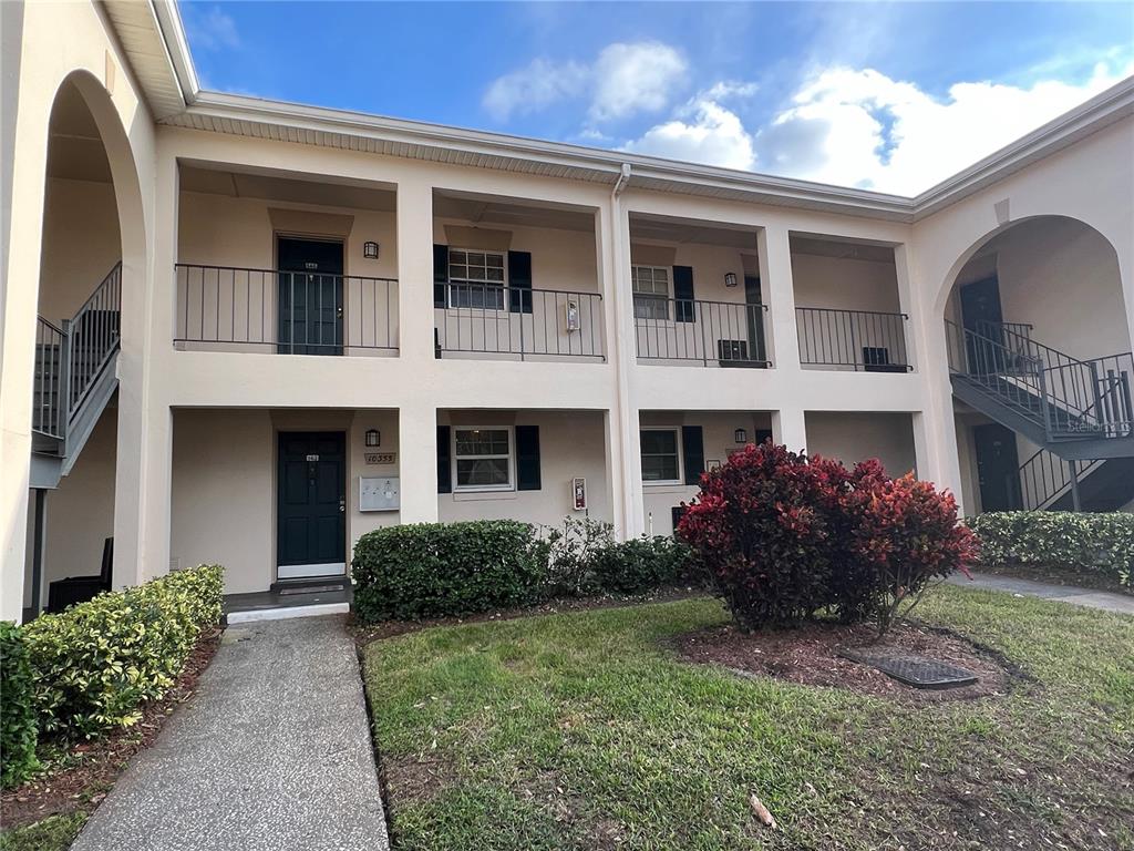 10355 CARROLLWOOD LANE UNIT 143