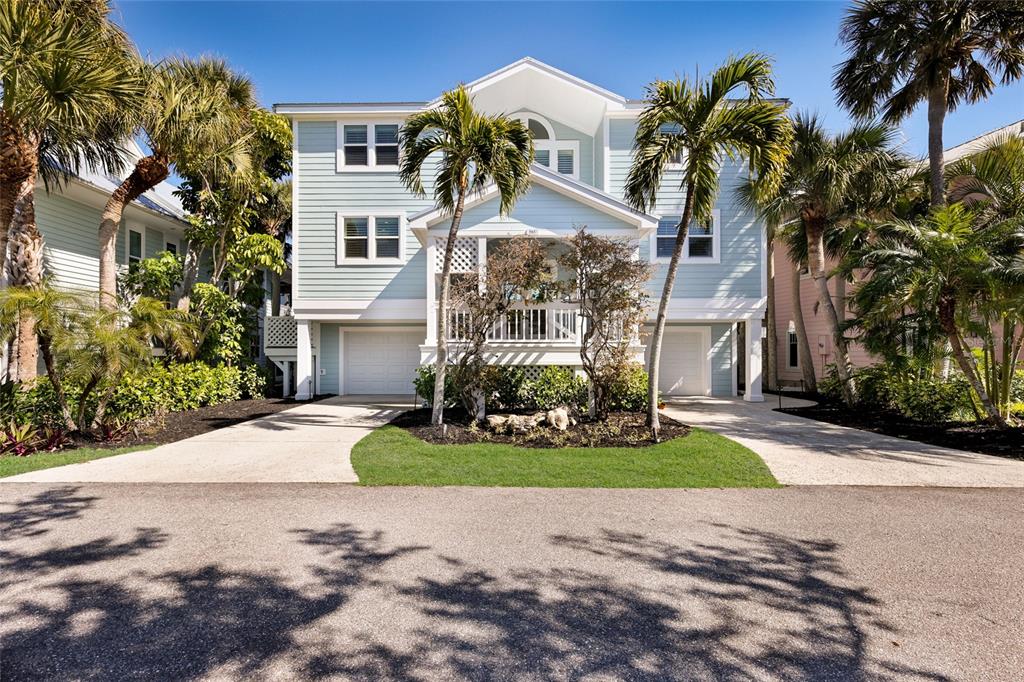585 BUTTONWOOD BAY DRIVE