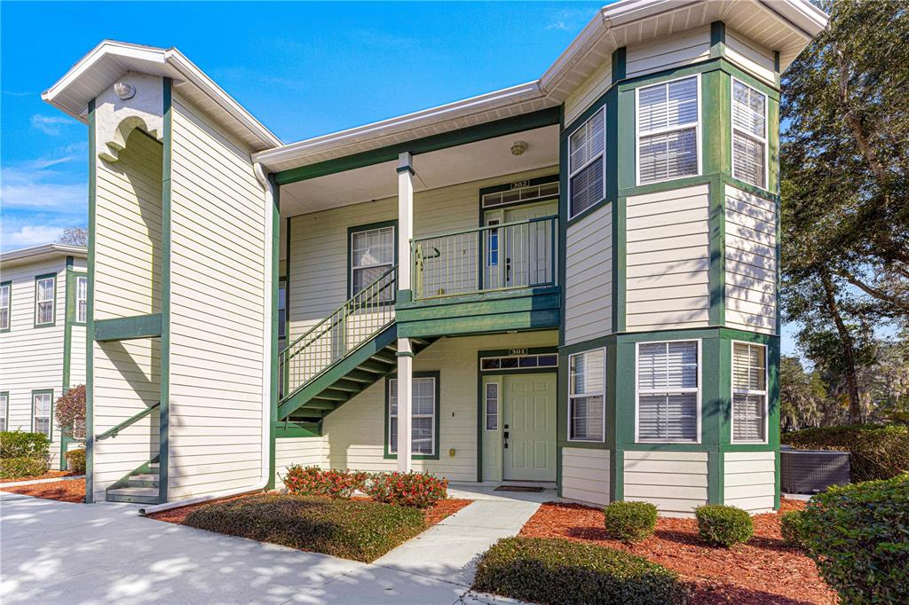 231 NE 28TH AVENUE UNIT 301