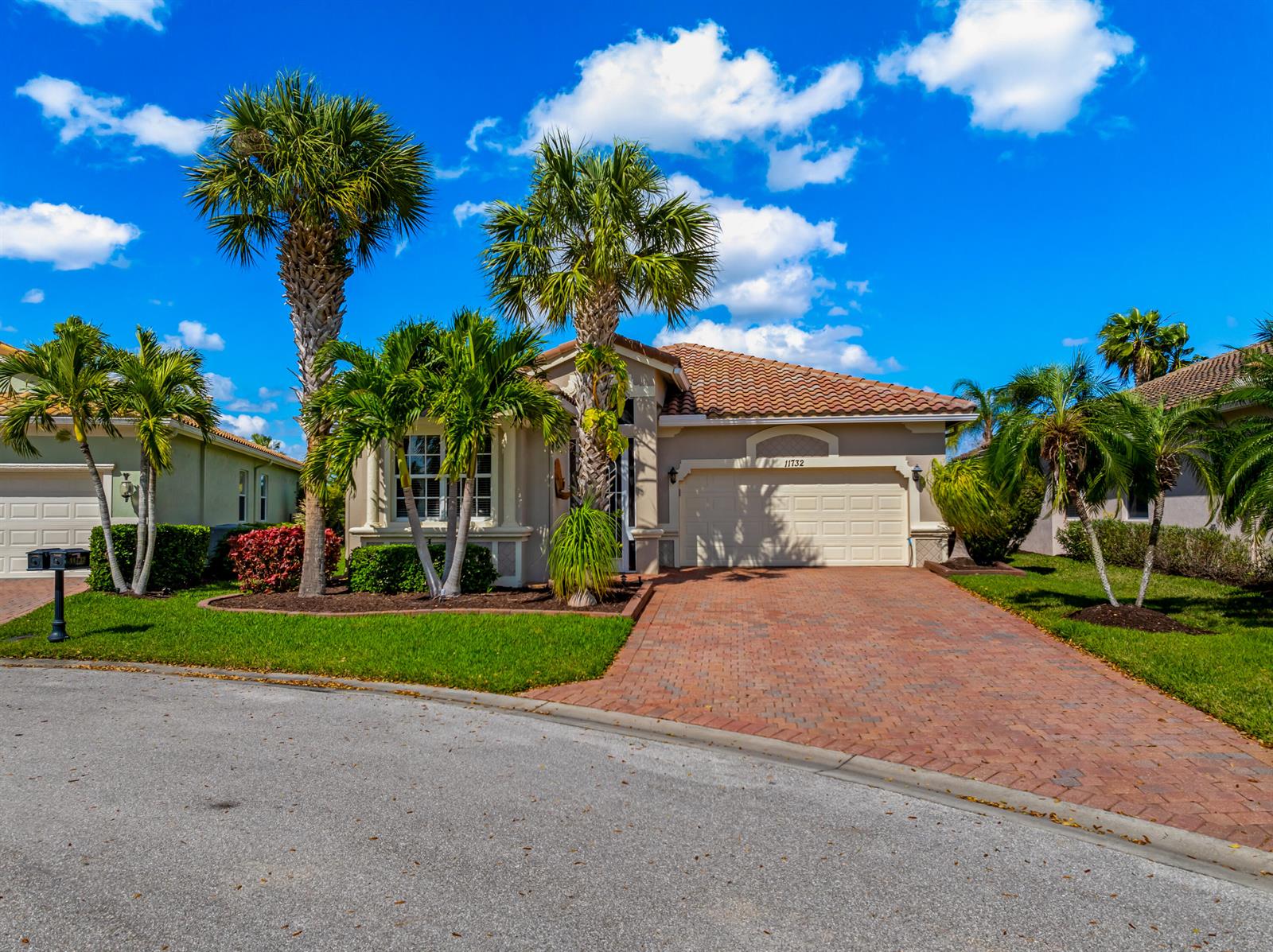 11732 SW Mountain Ash Circle Circle, Port St. Lucie FL 34987