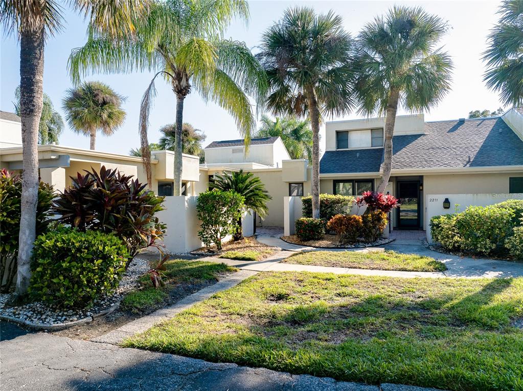 2221 MEADOWLAKE COURT UNIT A3