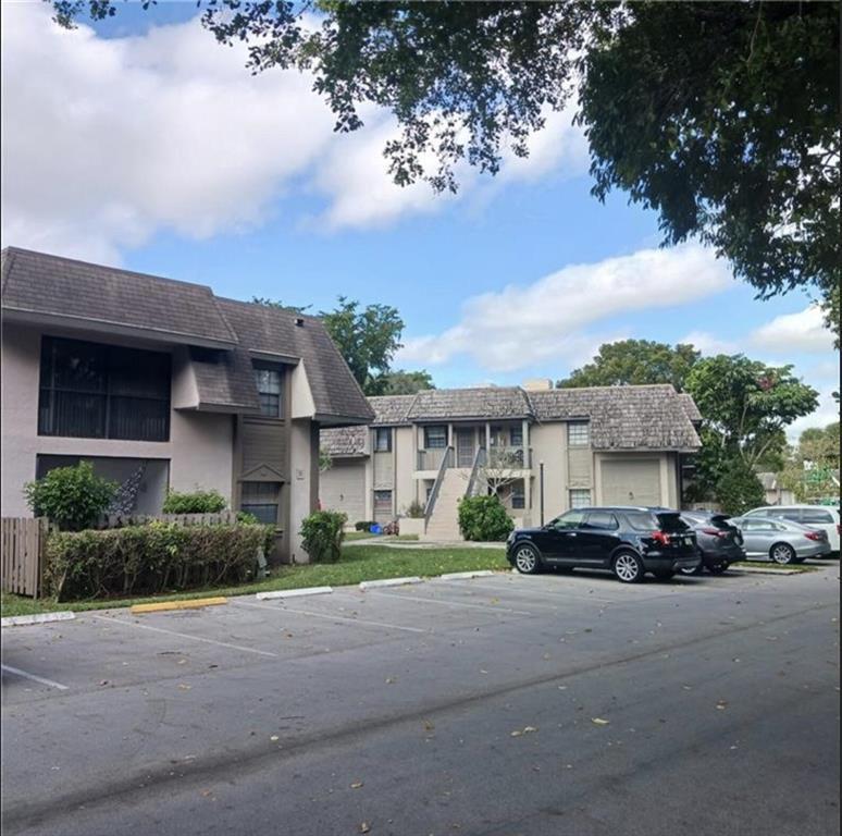 3665 NW 94th Avenue # 3j, Sunrise FL 33351