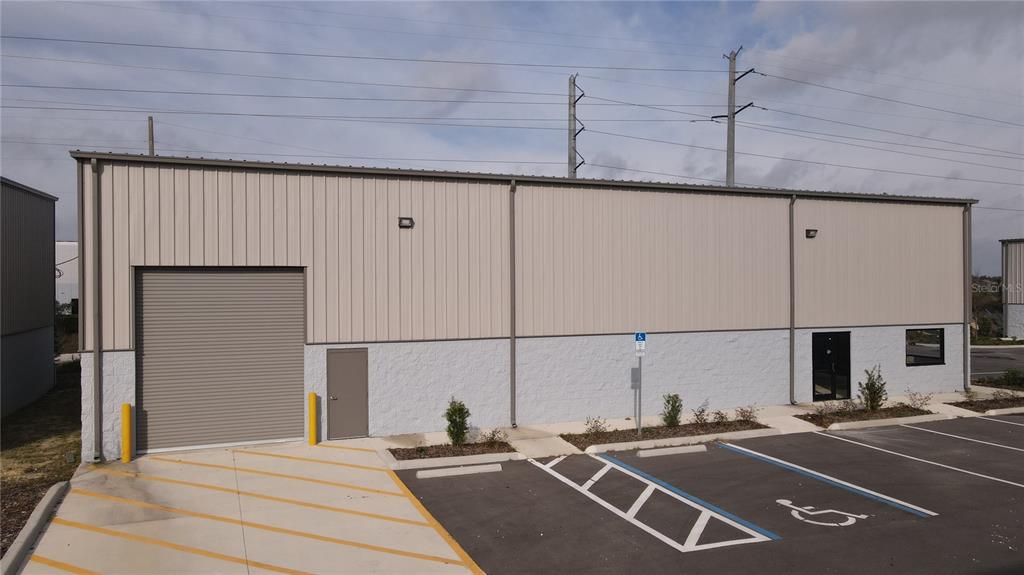 276 SPRINGVIEW COMMERCE DRIVE