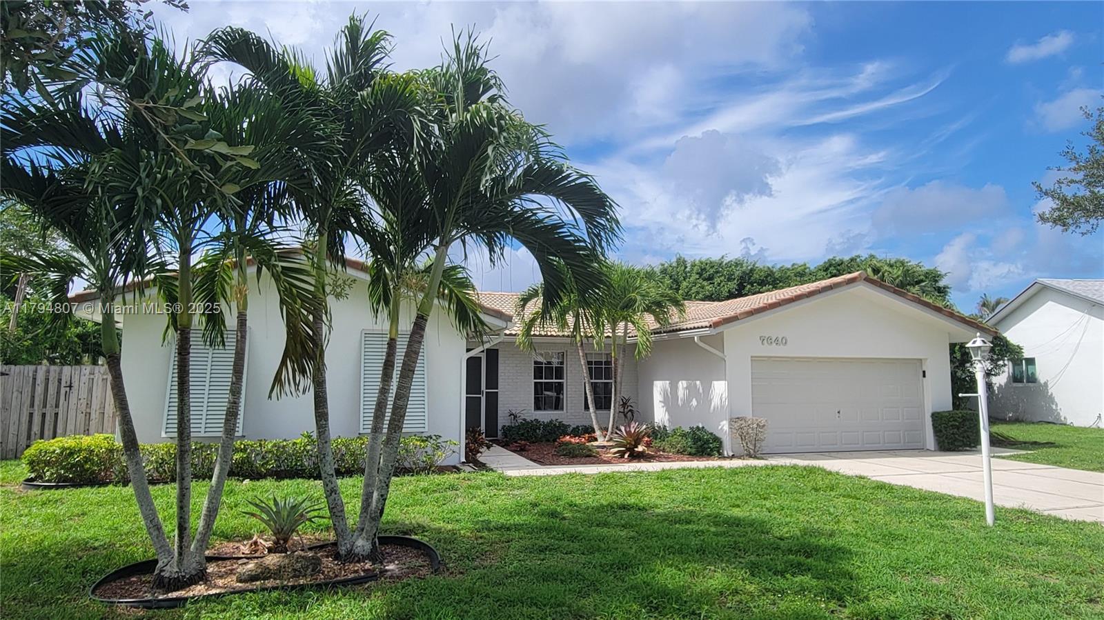 7640 NW 6th Ct, Plantation FL 33324