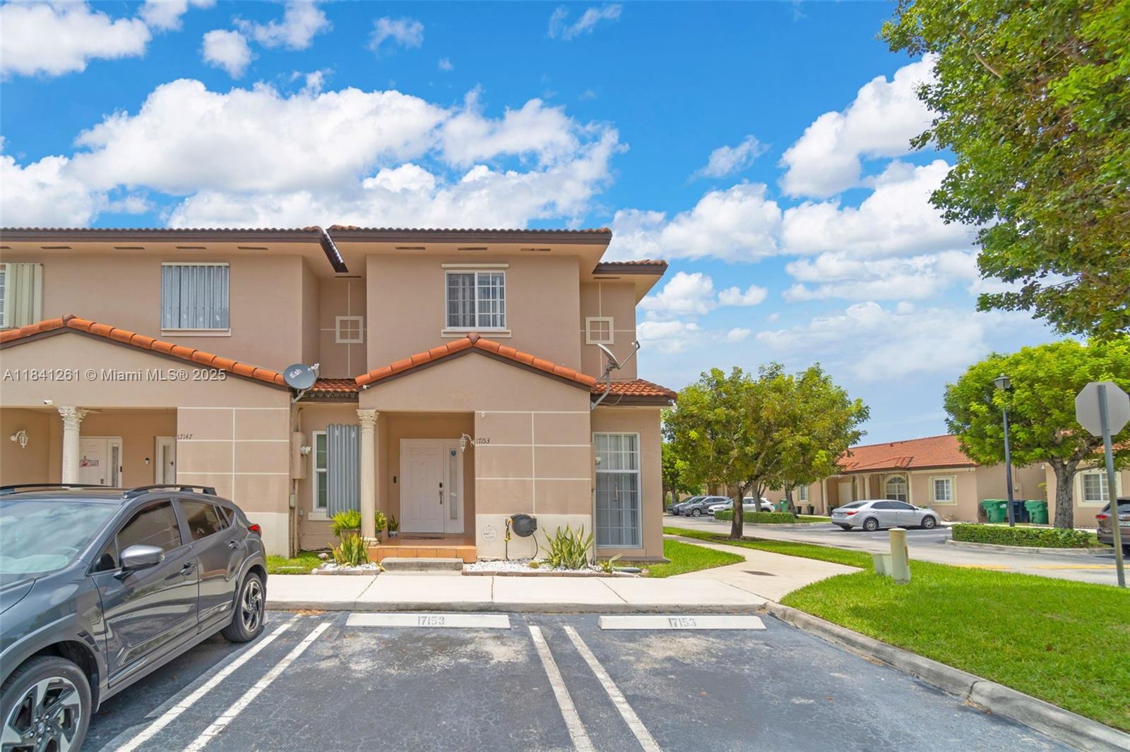 17153 SW 138th Ct, Miami FL 33177