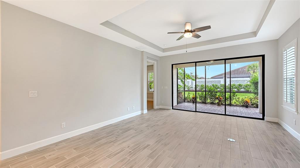 6066 MESA GLEN, BRADENTON, FL — photo 5 of 30